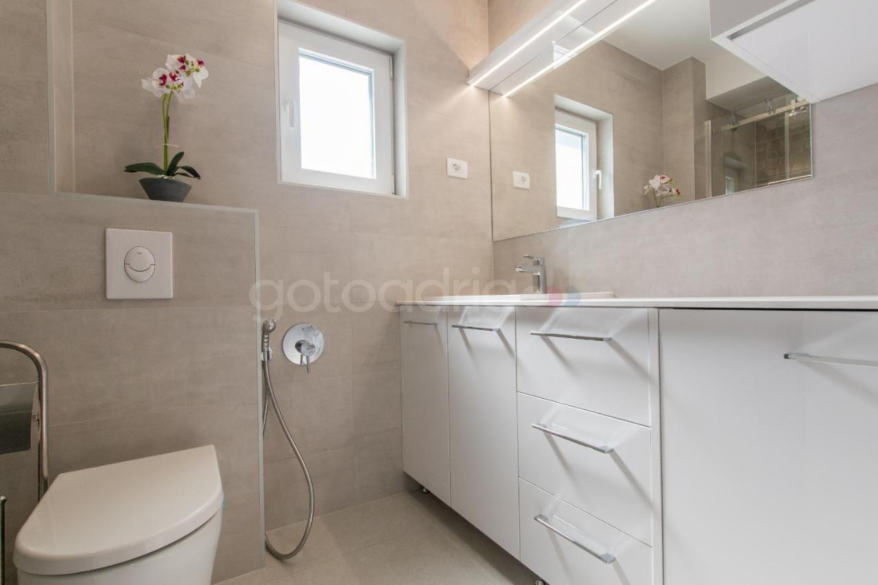 Luxury Sea View Apt Padi Via Mare Макарска Экстерьер фото